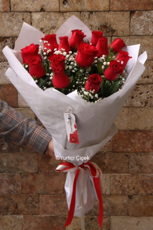 15 Red Roses Bouquet 
